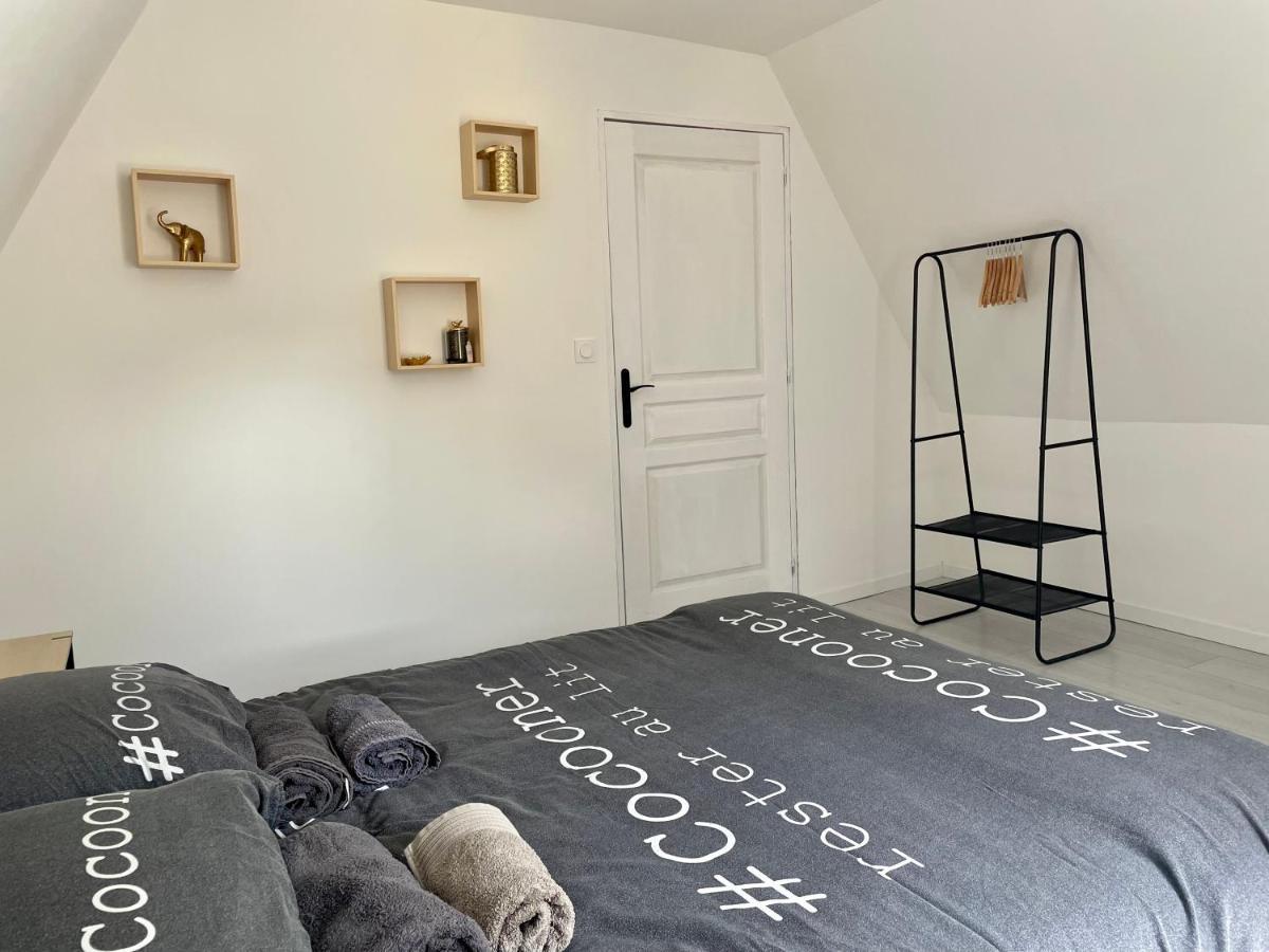 Au Charme De Sarlat Apartment Bagian luar foto