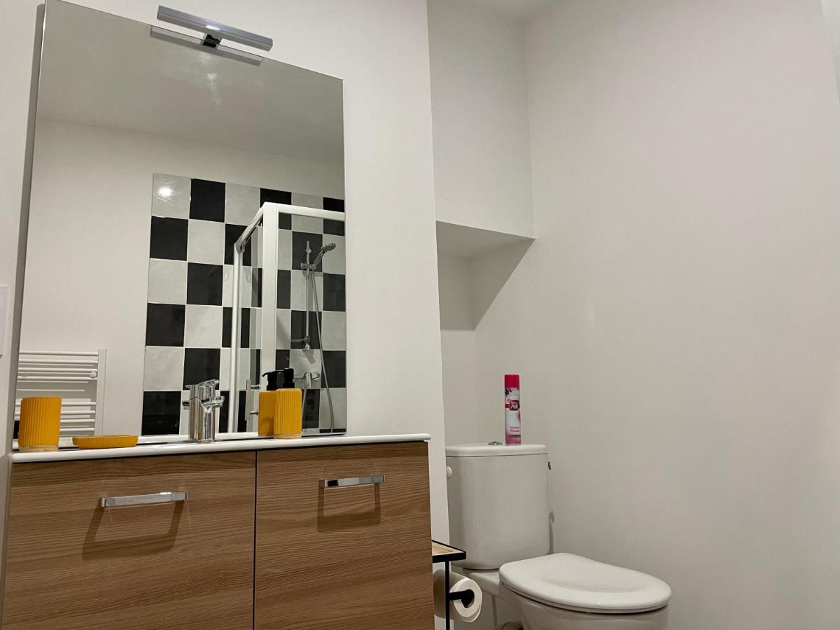 Au Charme De Sarlat Apartment Bagian luar foto